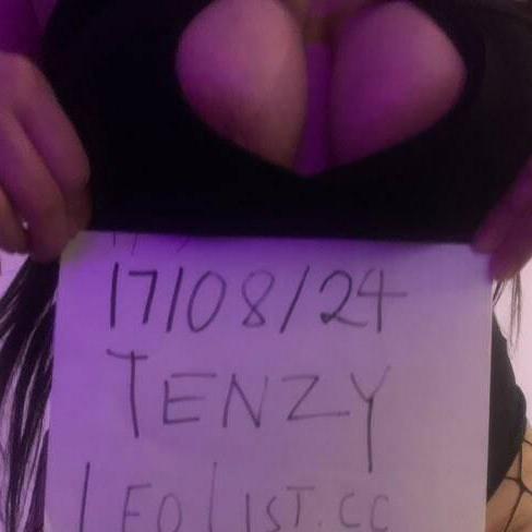 Tenzy is Female Escorts. | Niagara | Ontario | Canada | canadatopescorts.com 