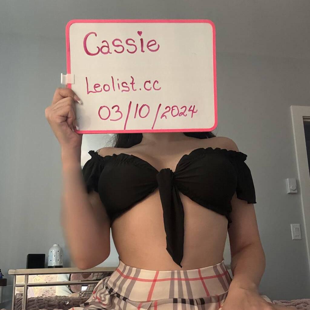 Cassie is Female Escorts. | Kelowna | British Columbia | Canada | canadatopescorts.com 