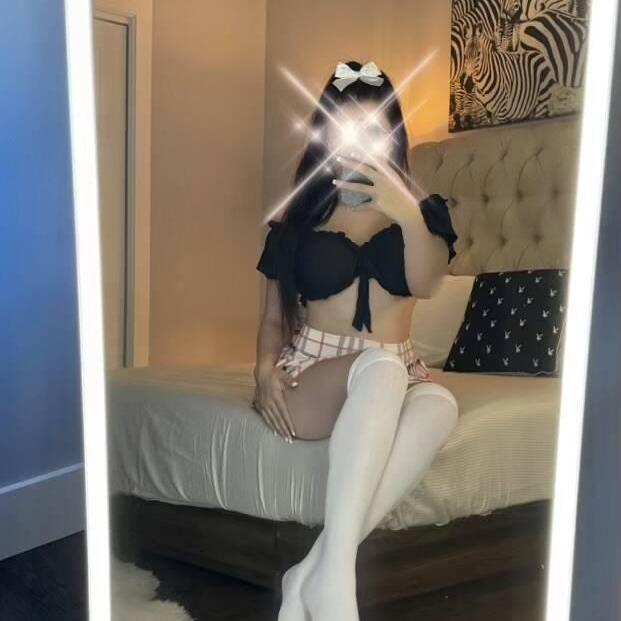 Cassie is Female Escorts. | Kelowna | British Columbia | Canada | canadatopescorts.com 