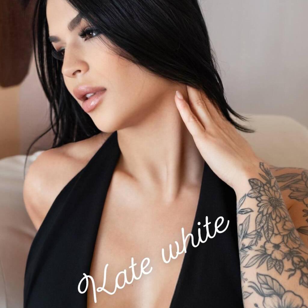 Kate White is Female Escorts. | Montreal | Quebec | Canada | canadatopescorts.com 