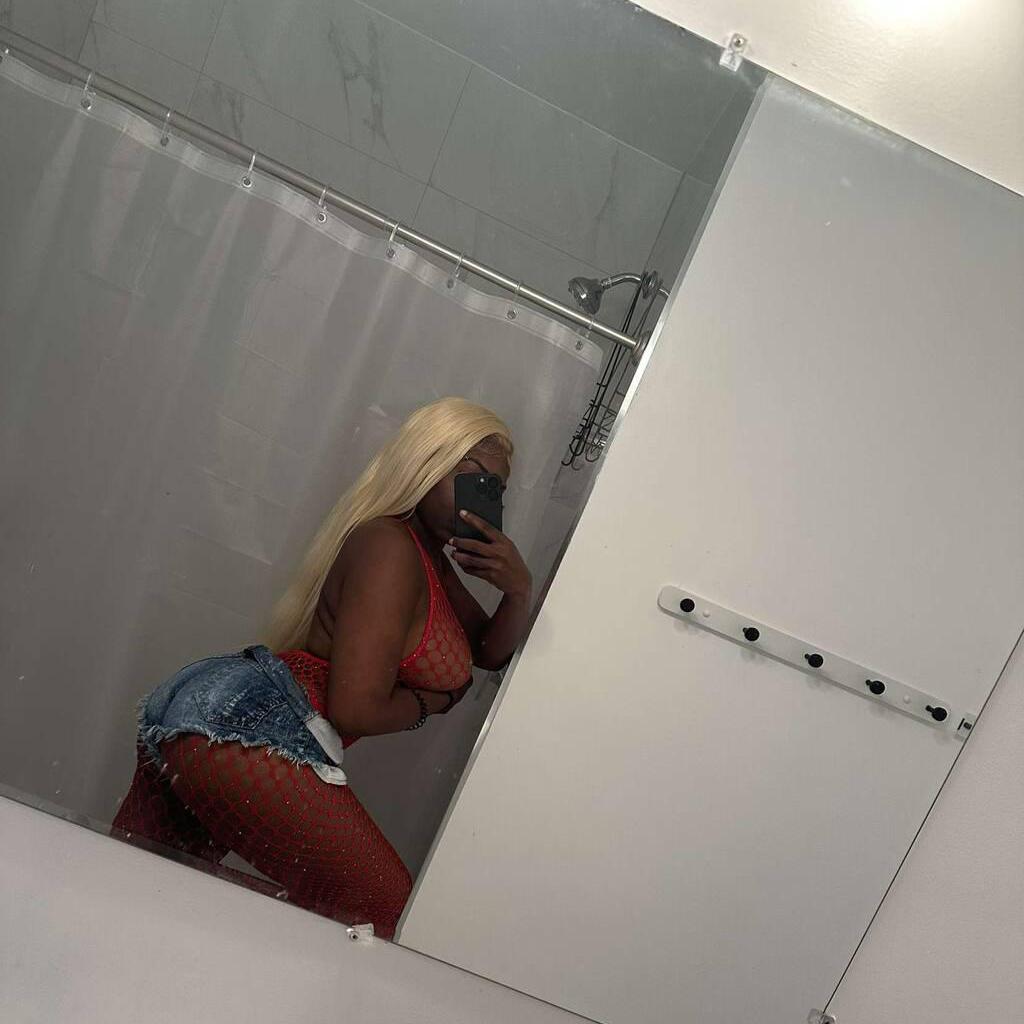 Keisha is Female Escorts. | Niagara | Ontario | Canada | canadatopescorts.com 