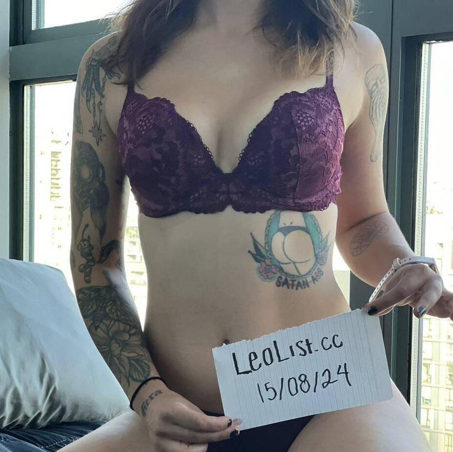 Candy is Female Escorts. | belleville | Ontario | Canada | canadatopescorts.com 