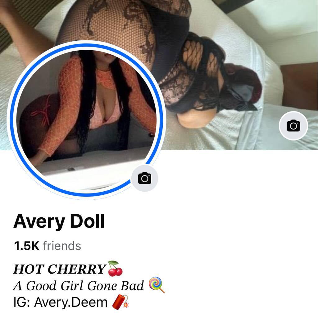 Avery Deem is Female Escorts. | Montreal | Quebec | Canada | canadatopescorts.com 