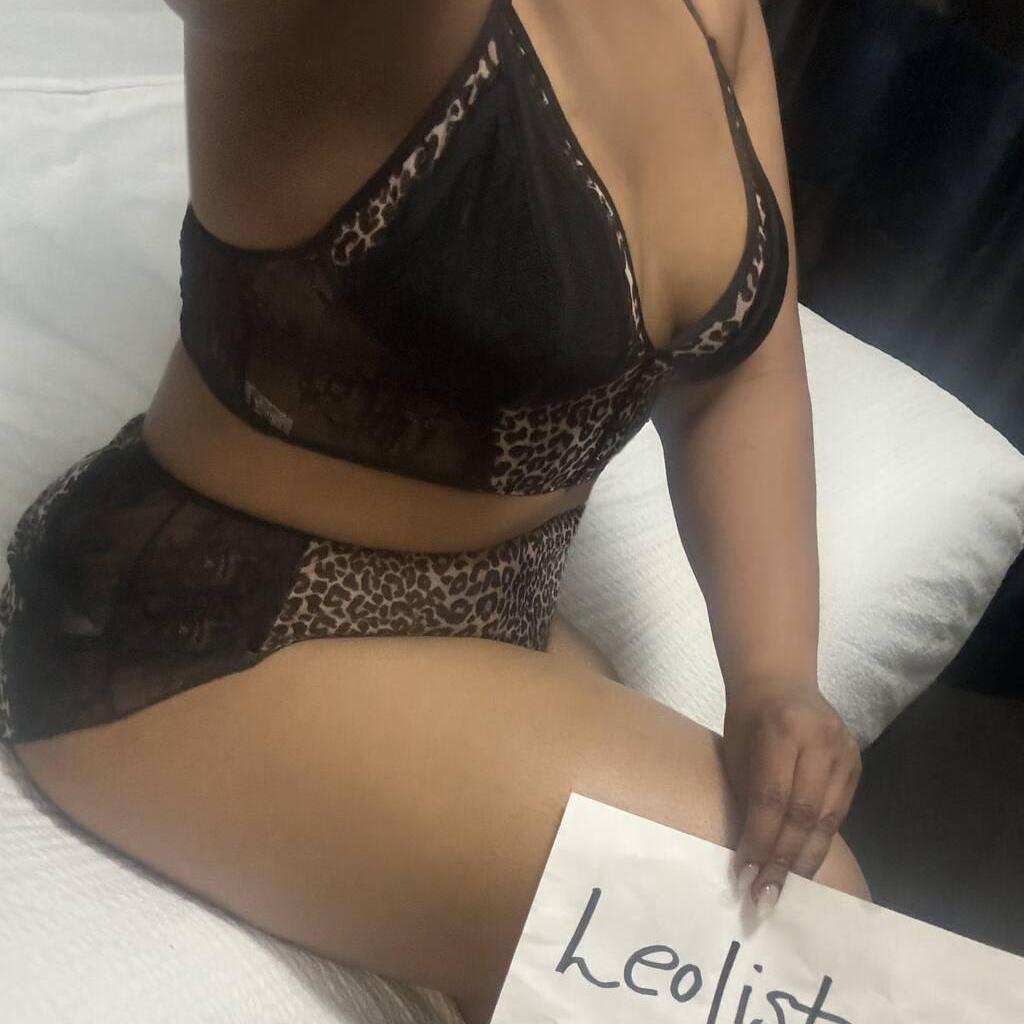 Vanessa is Female Escorts. | Guelph | Ontario | Canada | canadatopescorts.com 