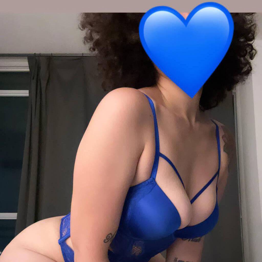 Leena is Female Escorts. | Edmonton | Alberta | Canada | canadatopescorts.com 