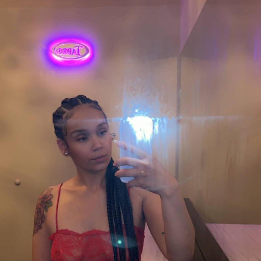 Leena is Female Escorts. | Edmonton | Alberta | Canada | canadatopescorts.com 