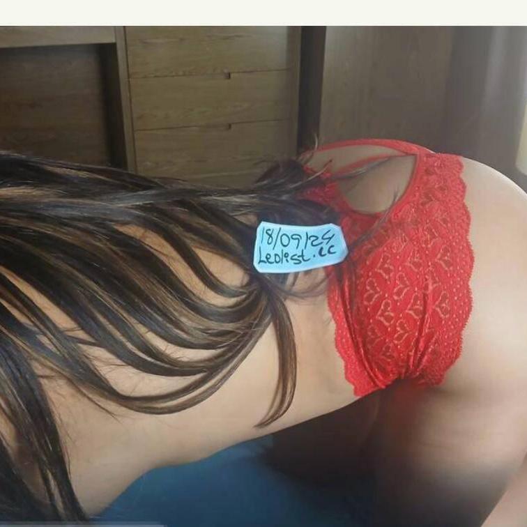 Jasmine is Female Escorts. | Barrie | Ontario | Canada | canadatopescorts.com 