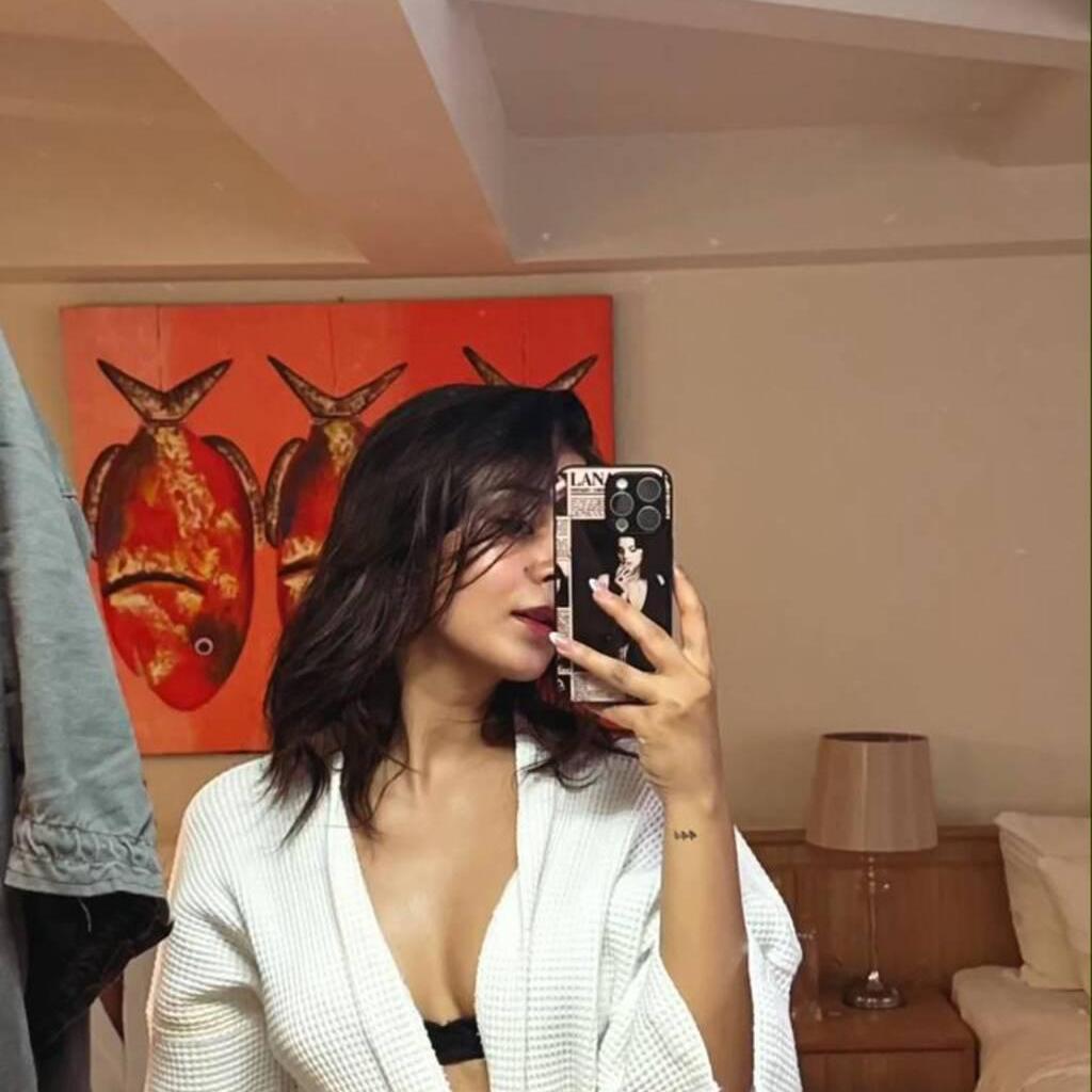 Ruhi is Female Escorts. | Edmonton | Alberta | Canada | canadatopescorts.com 