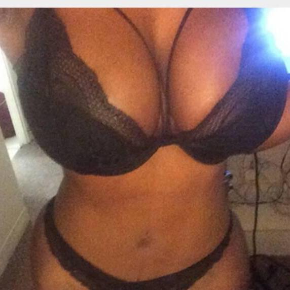 Nikki.    778.763.4756 is Female Escorts. | Edmonton | Alberta | Canada | canadatopescorts.com 
