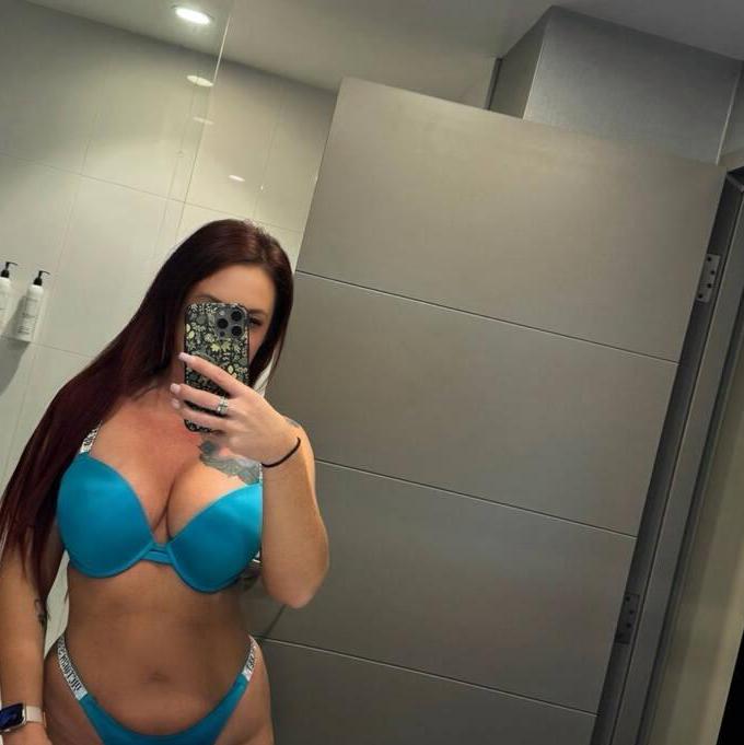 Breanne Banks is Female Escorts. | Owen Sound | Ontario | Canada | canadatopescorts.com 