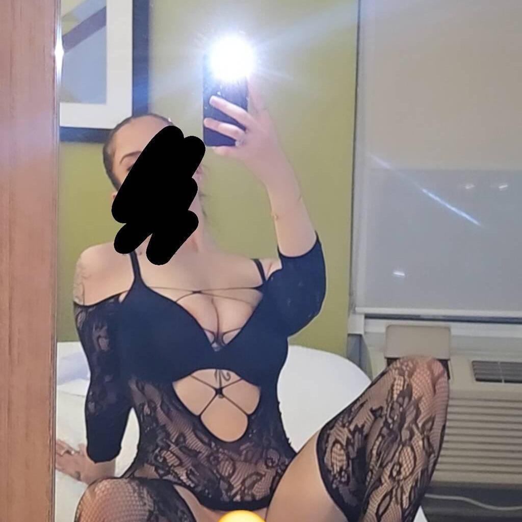 Naveah is Female Escorts. | Chatham | Ontario | Canada | canadatopescorts.com 