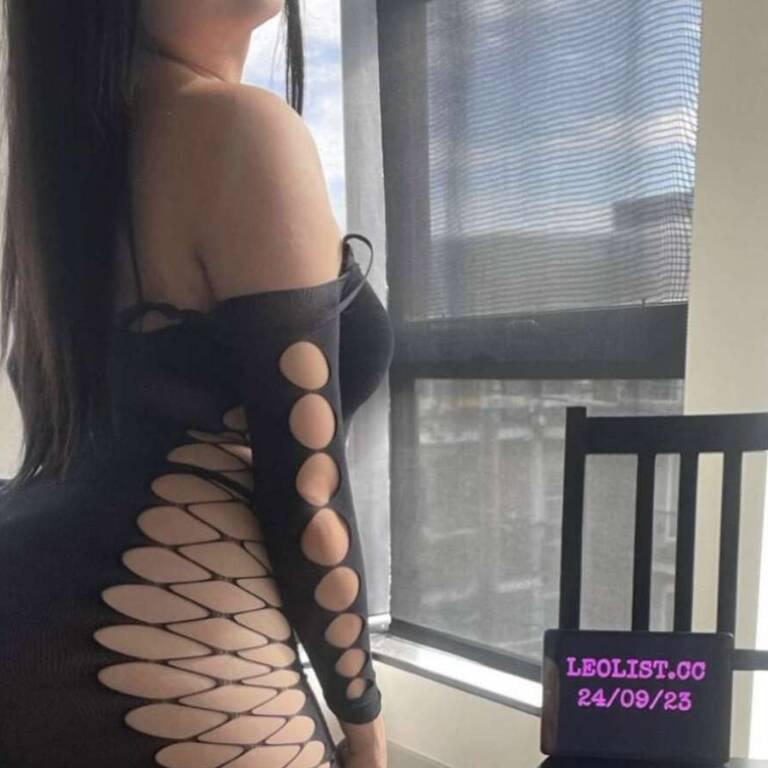 Kim is Female Escorts. | Thunder Bay | Ontario | Canada | canadatopescorts.com 