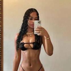 Sandy is Female Escorts. | Hamilton | Ontario | Canada | canadatopescorts.com 