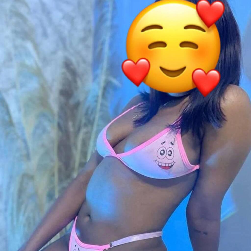 Cherry is Female Escorts. | Montreal | Quebec | Canada | canadatopescorts.com 