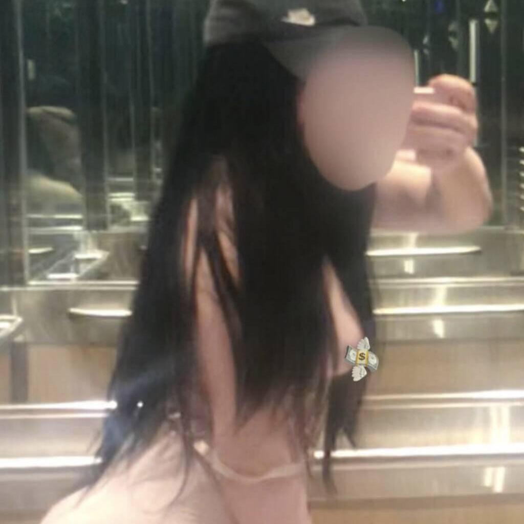 Scarlett is Female Escorts. | Nanaimo | British Columbia | Canada | canadatopescorts.com 