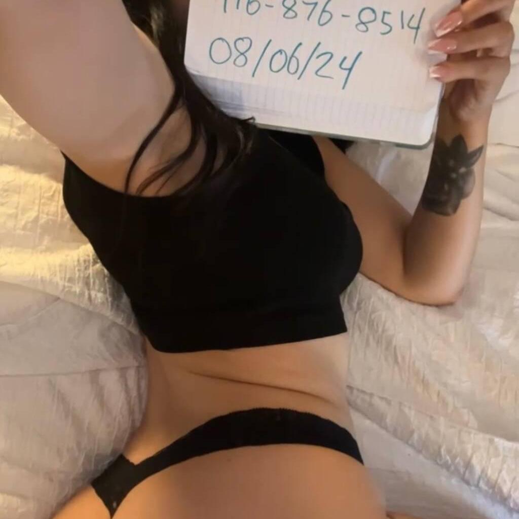 Summer is Female Escorts. | Toronto | Ontario | Canada | canadatopescorts.com 