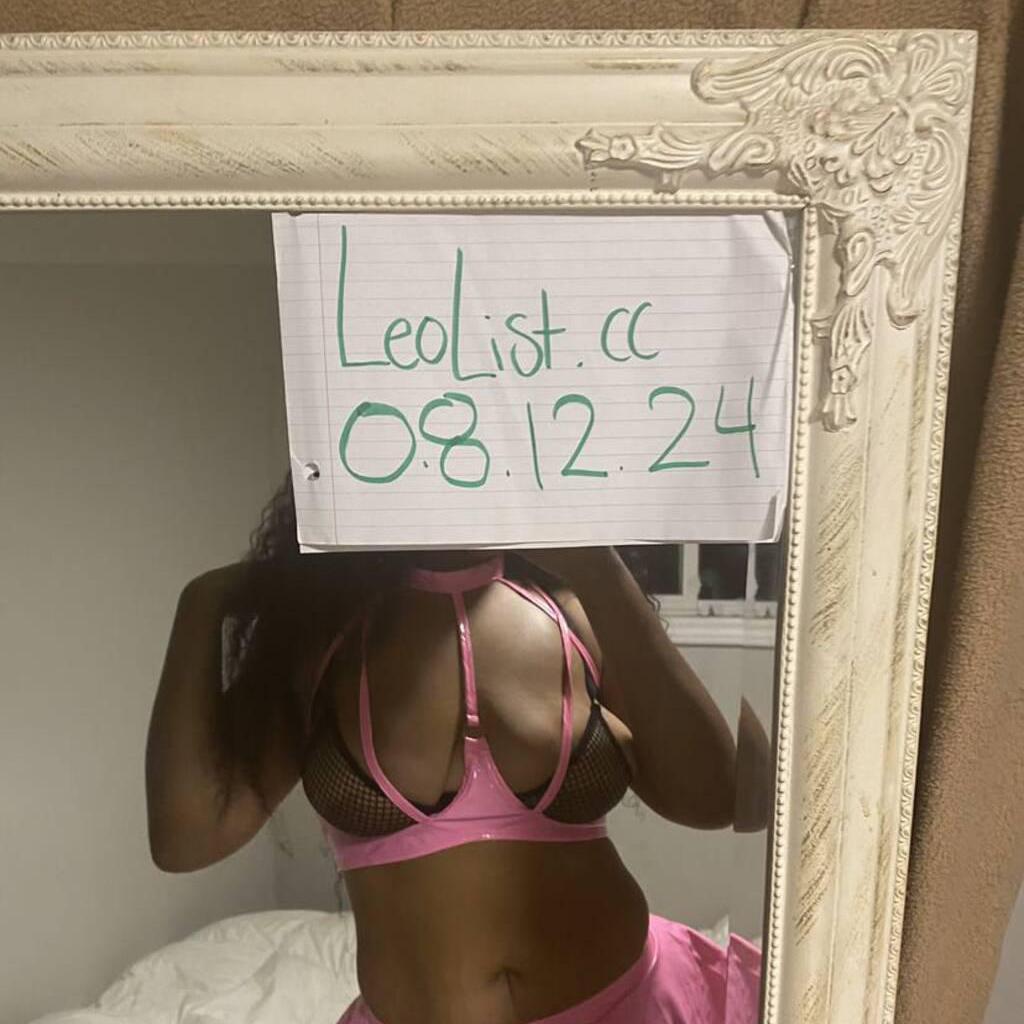 Kremé is Female Escorts. | Hamilton | Ontario | Canada | canadatopescorts.com 