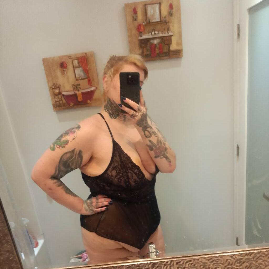 Amberkat is Female Escorts. | Moncton | New Brunswick | Canada | canadatopescorts.com 