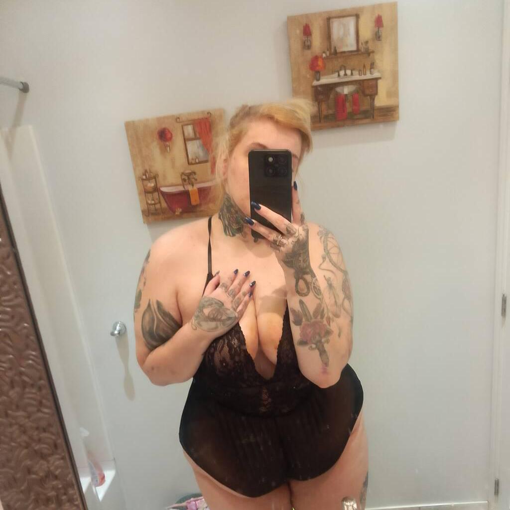 Amberkat is Female Escorts. | Moncton | New Brunswick | Canada | canadatopescorts.com 