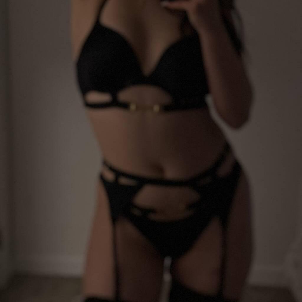 Dior is Female Escorts. | Regina | Saskatchewan | Canada | canadatopescorts.com 