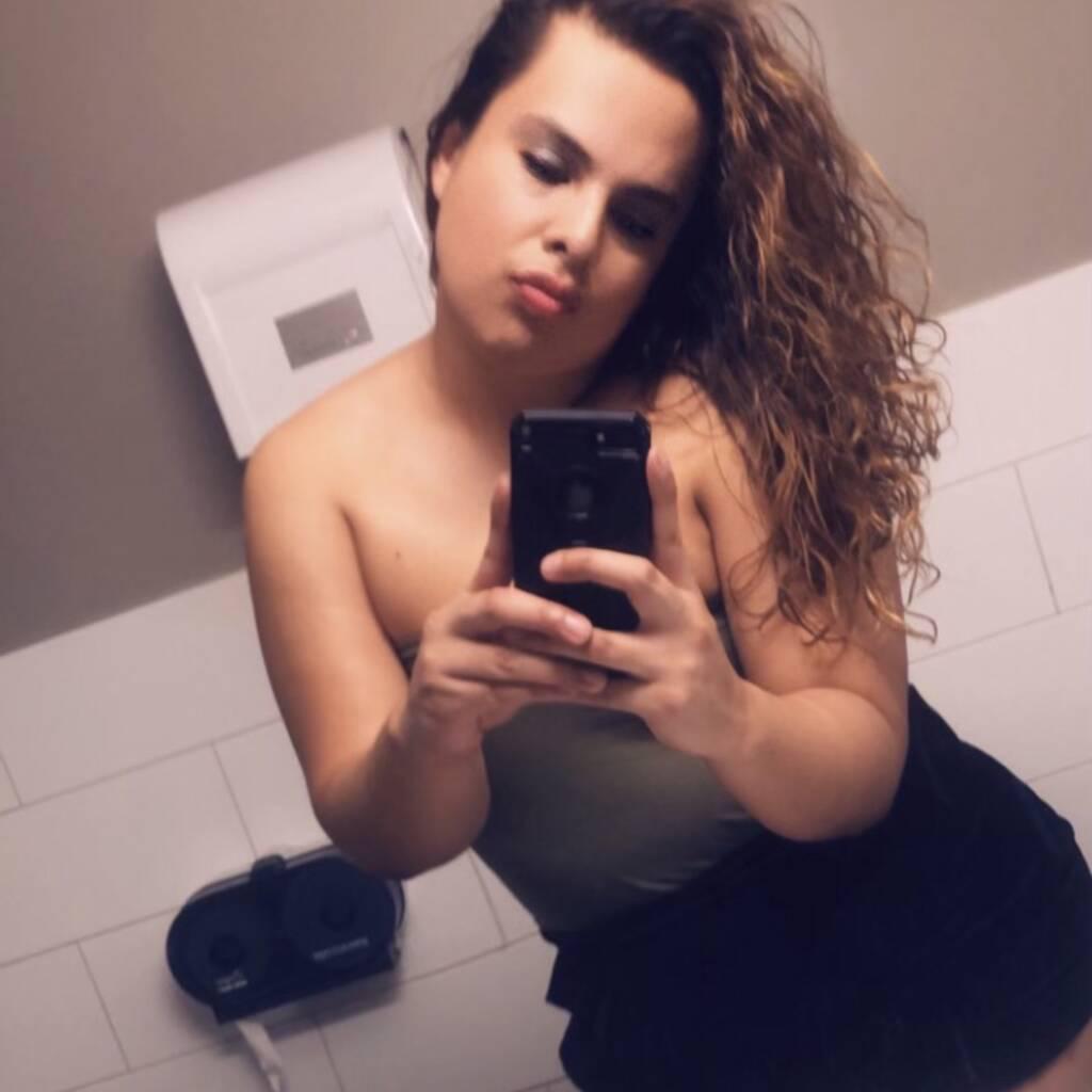 Nina Lopez is Female Escorts. | Regina | Saskatchewan | Canada | canadatopescorts.com 