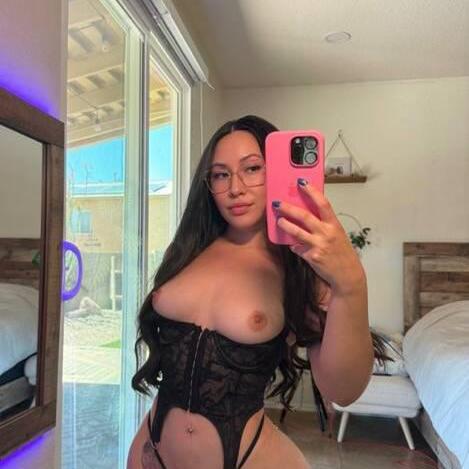 Stella is Female Escorts. | Sault Ste Marie | Ontario | Canada | canadatopescorts.com 