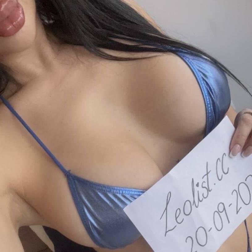 Rosa is Female Escorts. | Vancouver | British Columbia | Canada | canadatopescorts.com 