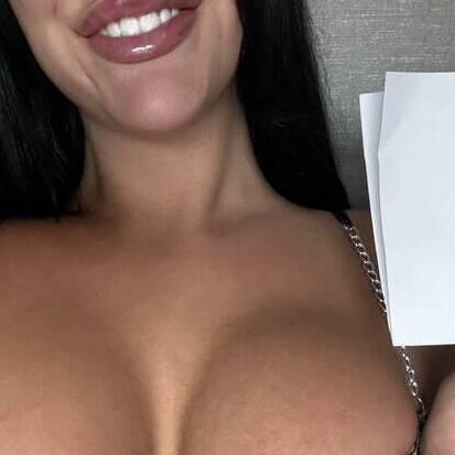Rosa is Female Escorts. | Vancouver | British Columbia | Canada | canadatopescorts.com 