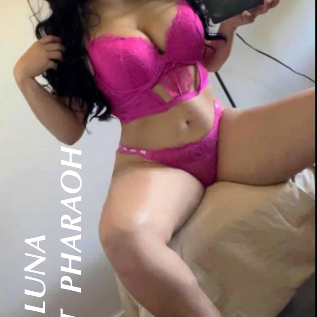 Great Pharaoh is Female Escorts. | Vancouver | British Columbia | Canada | canadatopescorts.com 