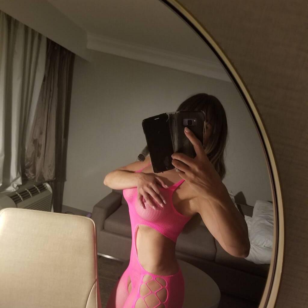 JASMIN is Female Escorts. | Toronto | Ontario | Canada | canadatopescorts.com 