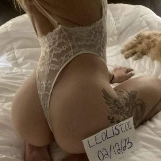 Sammy is Female Escorts. | Toronto | Ontario | Canada | canadatopescorts.com 