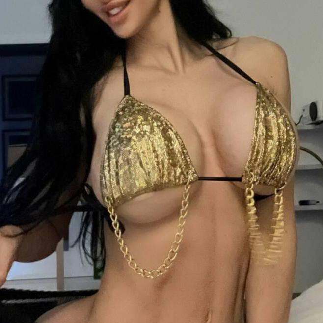 Aliah is Female Escorts. | Calgary | Alberta | Canada | canadatopescorts.com 