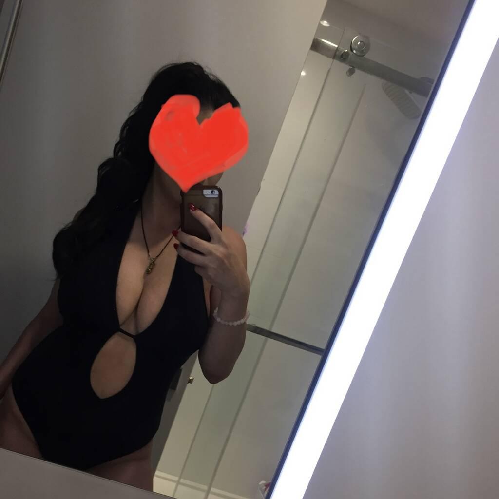 Lilyy is Female Escorts. | Vancouver | British Columbia | Canada | canadatopescorts.com 