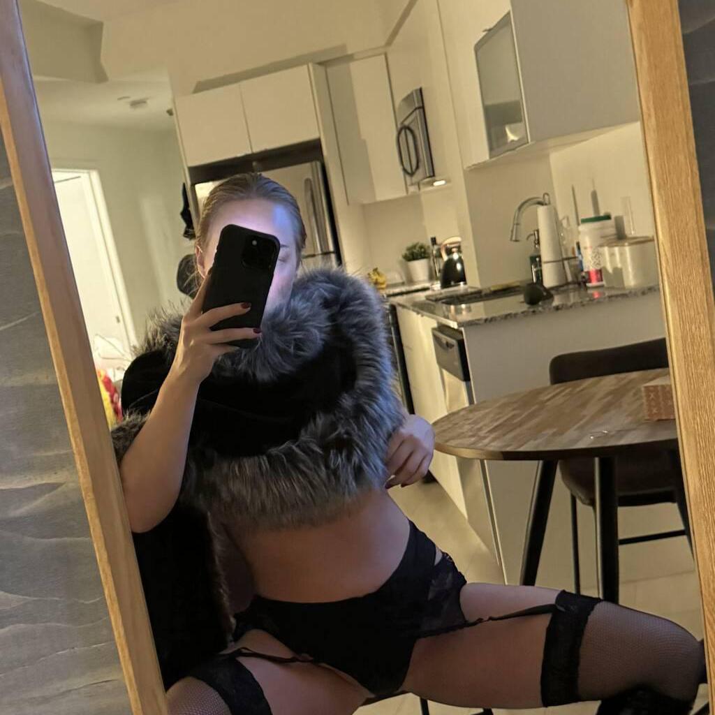 Mena Indigo is Female Escorts. | Toronto | Ontario | Canada | canadatopescorts.com 