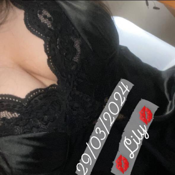 Lily is Female Escorts. | Barrie | Ontario | Canada | canadatopescorts.com 