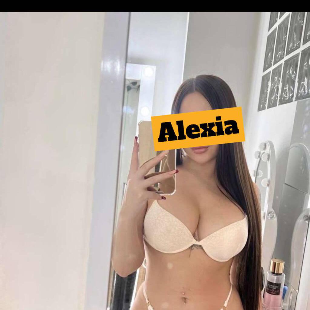 Alexia is Female Escorts. | Niagara | Ontario | Canada | canadatopescorts.com 