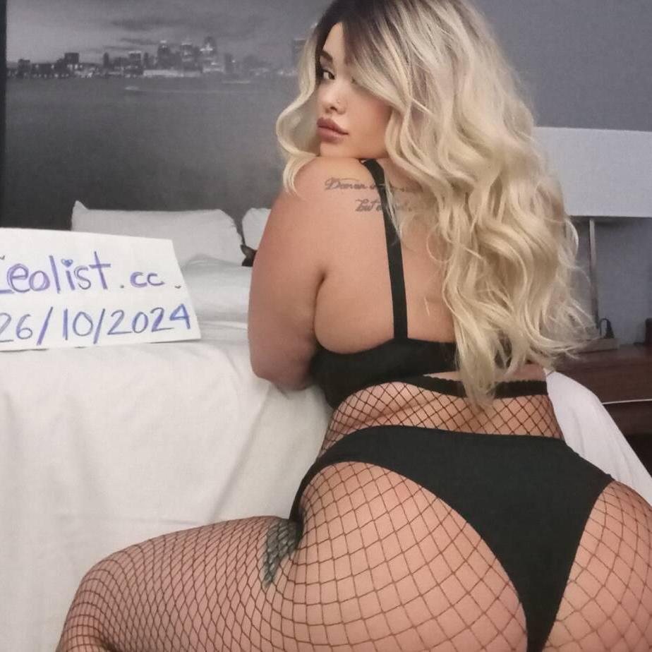 KARiNA is Female Escorts. | windsor | Ontario | Canada | canadatopescorts.com 