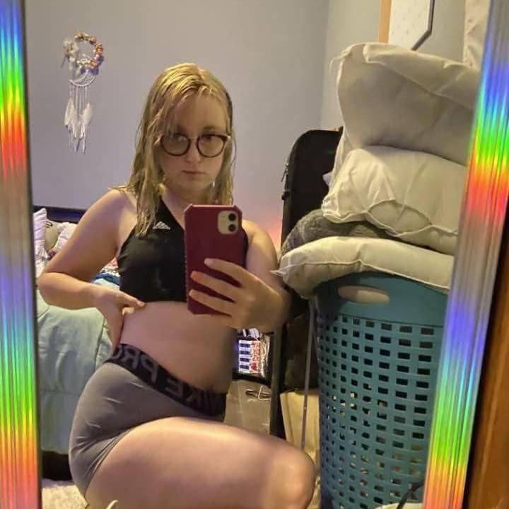 Elizabeth is Female Escorts. | belleville | Ontario | Canada | canadatopescorts.com 