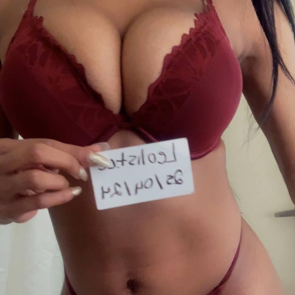 Kelly READ AD is Female Escorts. | Regina | Saskatchewan | Canada | canadatopescorts.com 