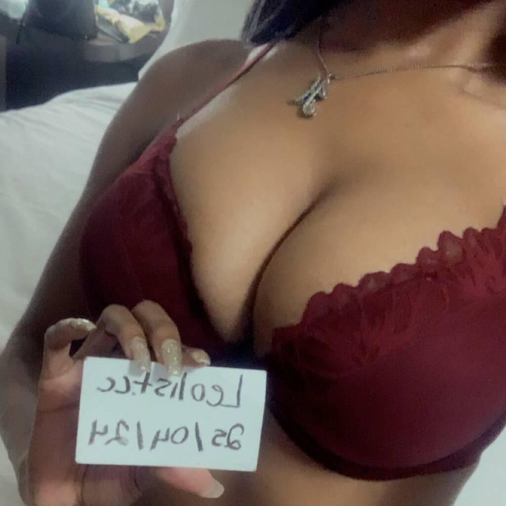 Kelly READ AD is Female Escorts. | Regina | Saskatchewan | Canada | canadatopescorts.com 