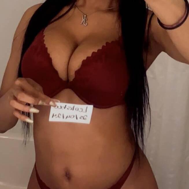 Kelly READ AD is Female Escorts. | Regina | Saskatchewan | Canada | canadatopescorts.com 