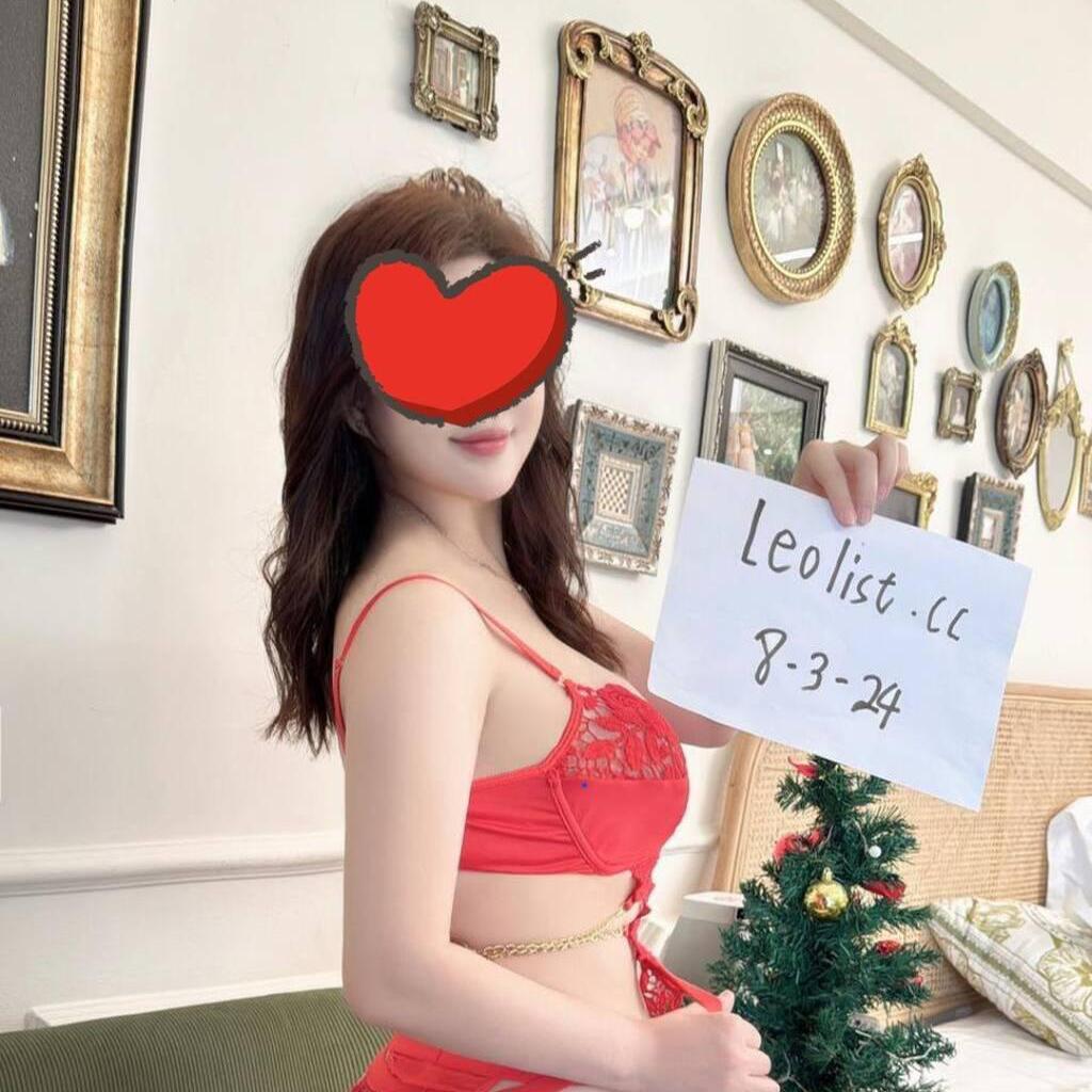 QQ /778/378/8983 is Female Escorts. | Edmonton | Alberta | Canada | canadatopescorts.com 