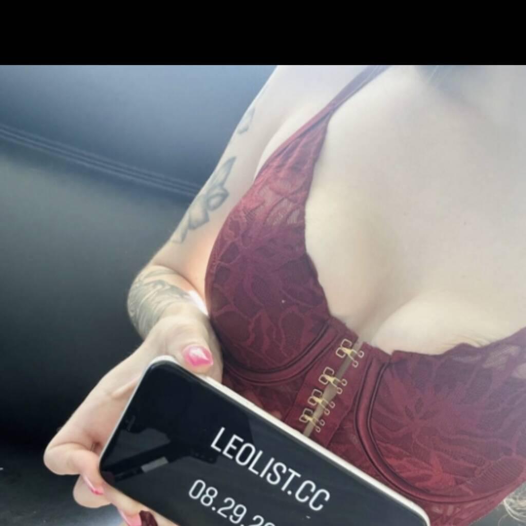 Lexi is Female Escorts. | Toronto | Ontario | Canada | canadatopescorts.com 