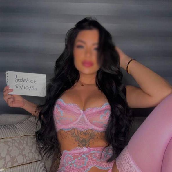 Jasmine is Female Escorts. | windsor | Ontario | Canada | canadatopescorts.com 