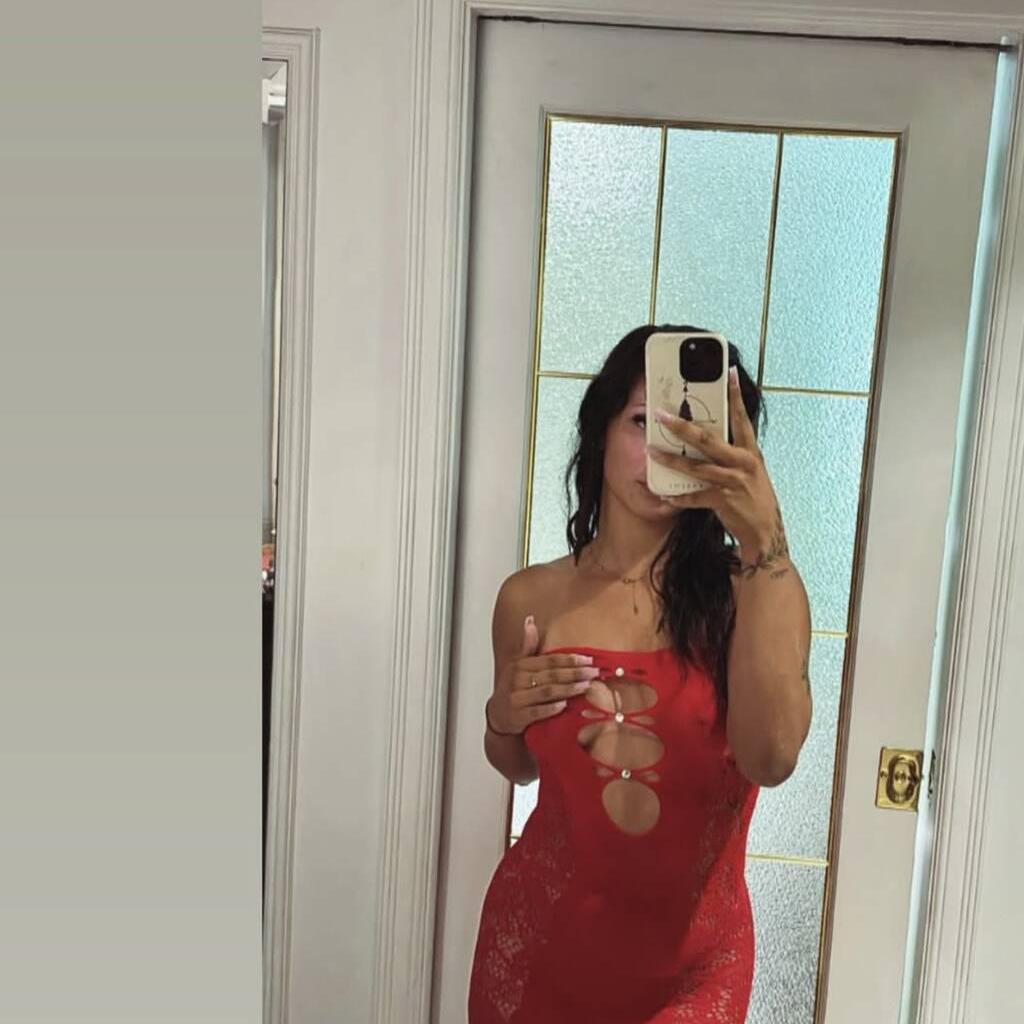 Brielle is Female Escorts. | Cornwall | Ontario | Canada | canadatopescorts.com 