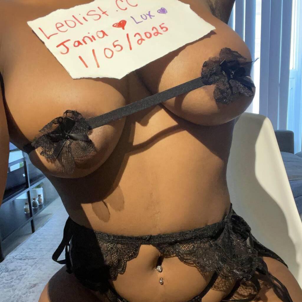 Jania is Female Escorts. | Ft Mcmurray | Alberta | Canada | canadatopescorts.com 