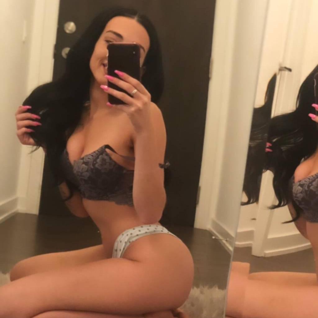 Leila is Female Escorts. | Lethbridge | Alberta | Canada | canadatopescorts.com 