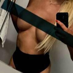 Victoria14 is Female Escorts. | Quebec City | Quebec | Canada | canadatopescorts.com 