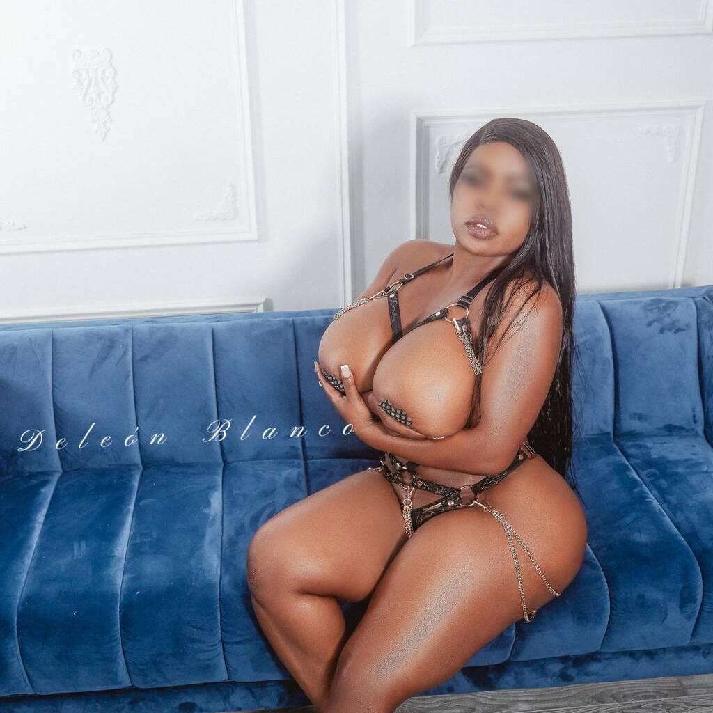 Deleòn is Female Escorts. | windsor | Ontario | Canada | canadatopescorts.com 