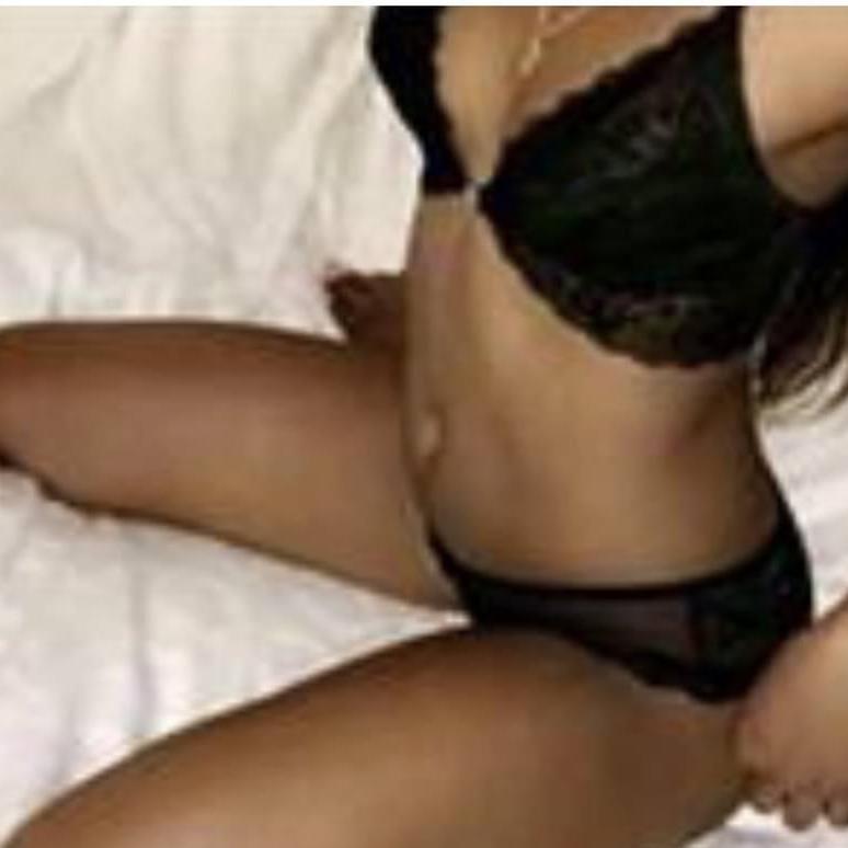 Candy is Female Escorts. | belleville | Ontario | Canada | canadatopescorts.com 